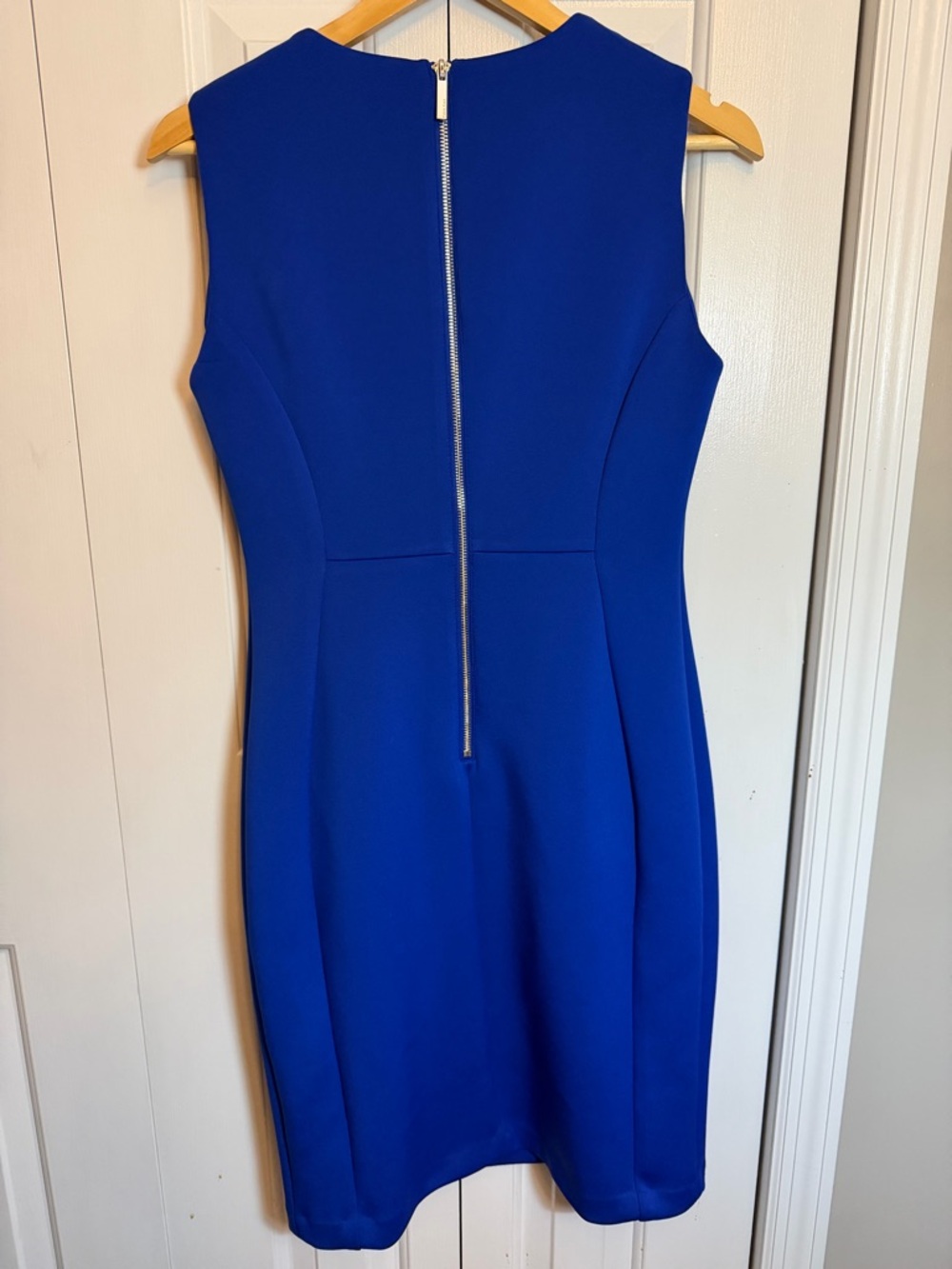 Calvin Klein Sleeveless Royal/Cobalt Blue Sheath Dress Gold Zipper 10 - Picture 3 of 5